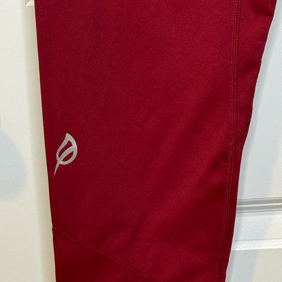 P’Tula Cassey Legging 28” red buttery soft workout athlesiure athletic pants - Picture 4 of 6